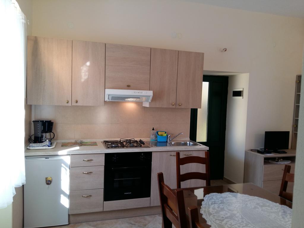 Milutinov Dvor Apartments ヴーシ エクステリア 写真