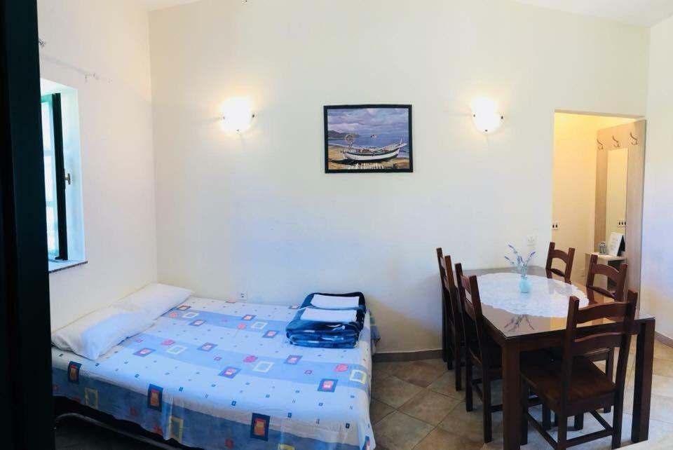 Milutinov Dvor Apartments ヴーシ エクステリア 写真